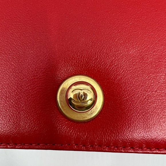 Chanel Boy Red Medium Quilted Leather Flap Bag - Picture 8 of 14